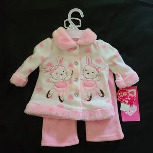 Newborn 2 piece set!
